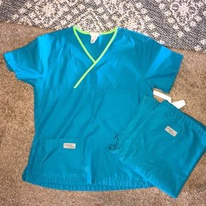 Urbane scrub set
